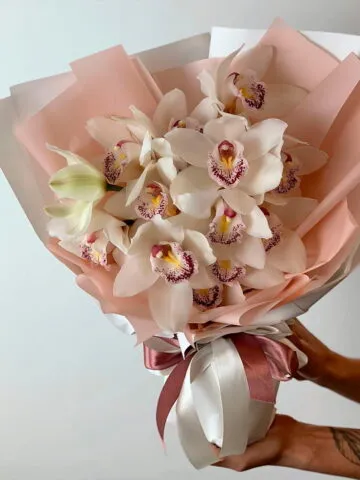 A bouquet of white orchids