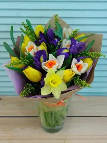 Spring Blues Bouquet