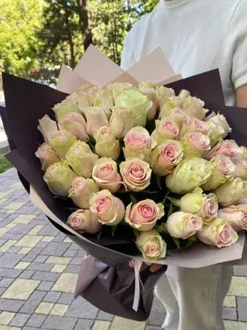 Bouquet of 47 roses