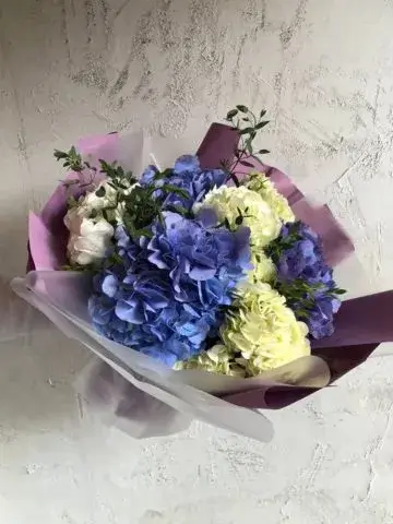 Bouquet Sea Cruise