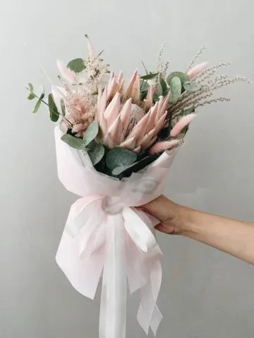 Bouquet of the Moment