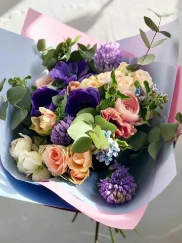 Bouquet While We're Around