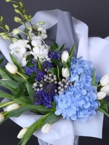 Hydrangea bouquet with tulips