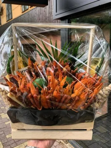 Раки в корзине