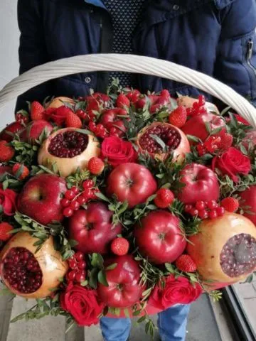 Композиция Сочный гранат