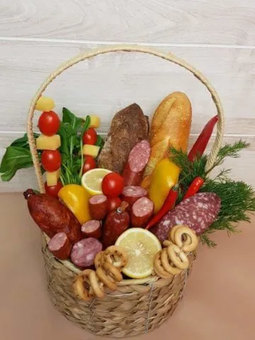 Композиция Колбасный день