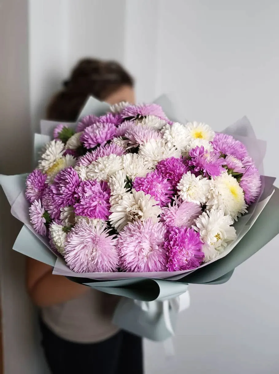 Bouquet of Genevieve asters